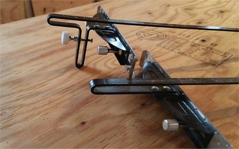 鋸用ガイドの試作品